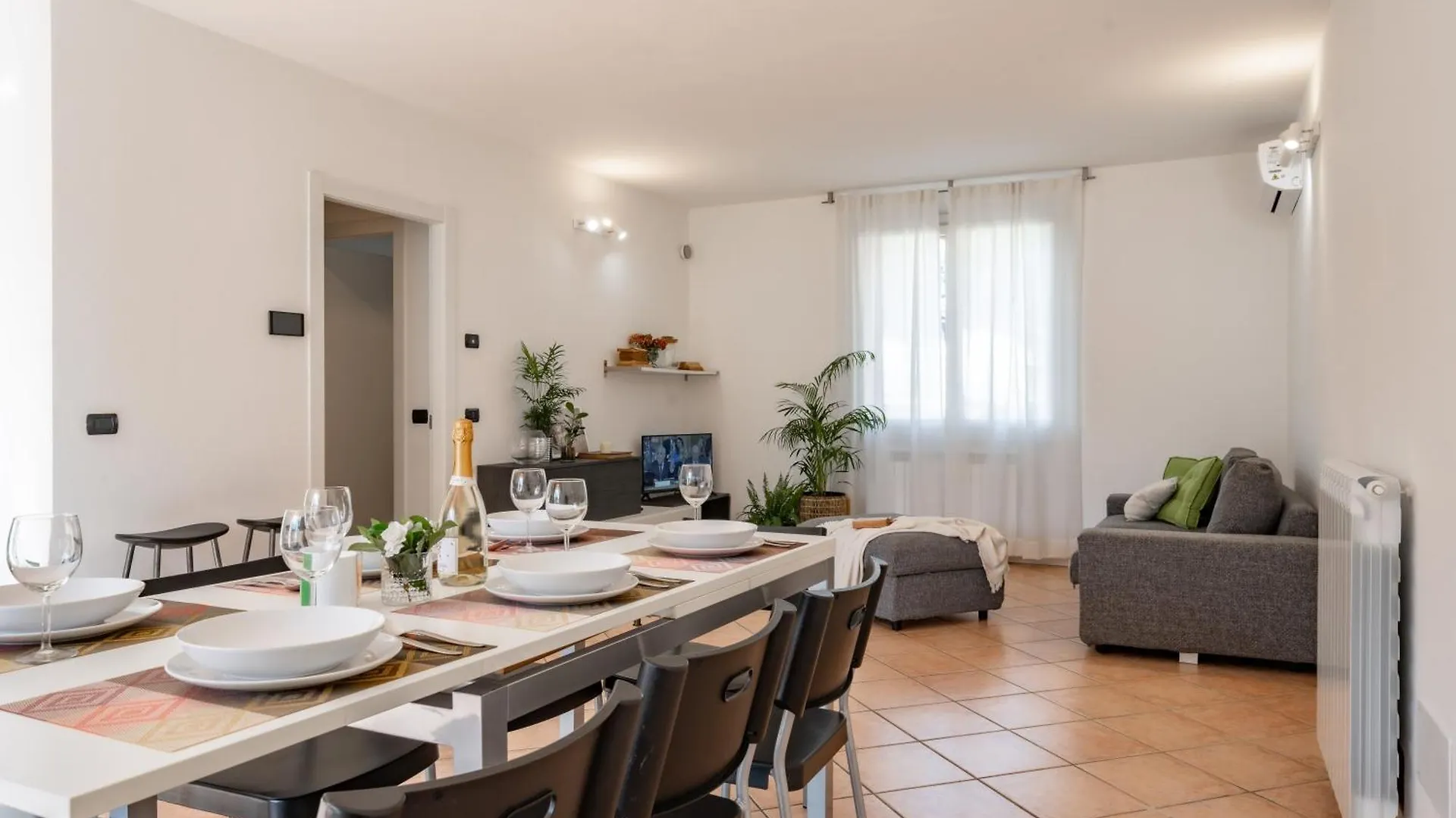 Villa Golden Lake 1 - Just Few Steps From The Lake Dervio