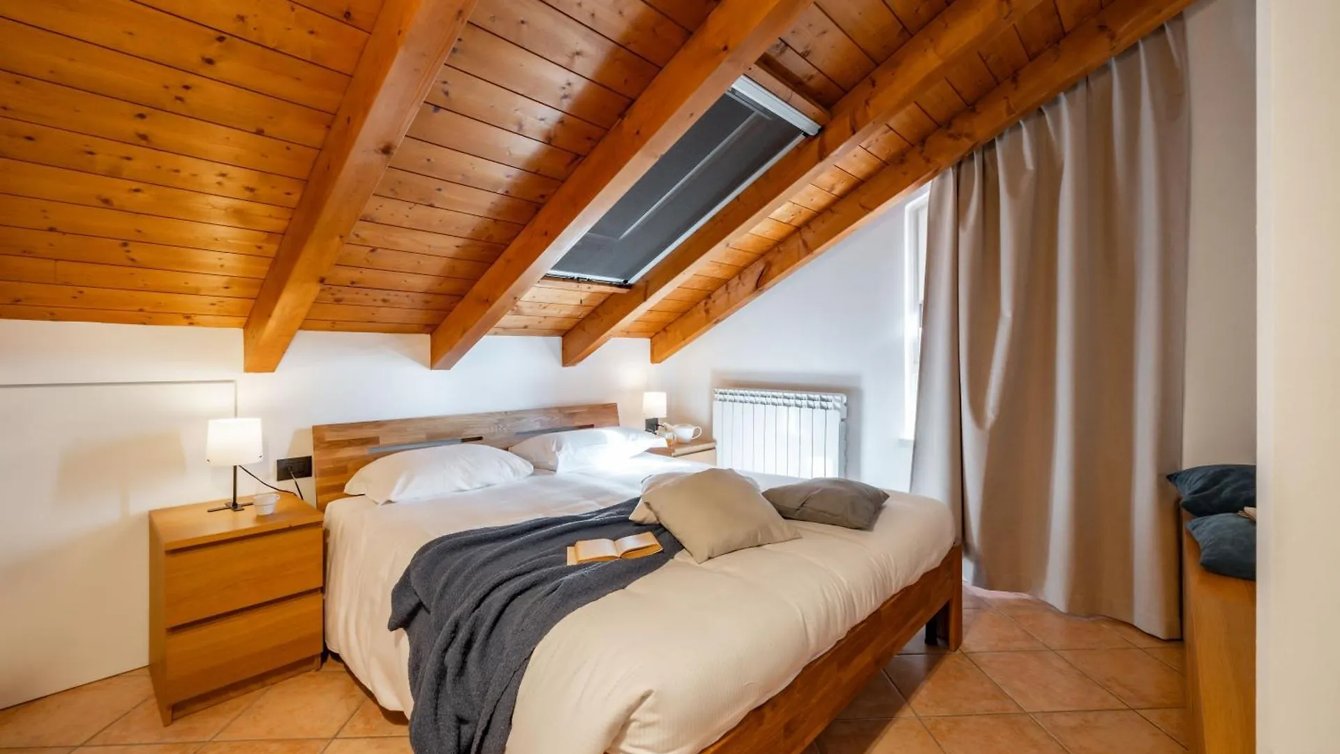 Villa Golden Lake 1 - Just Few Steps From The Lake Dervio