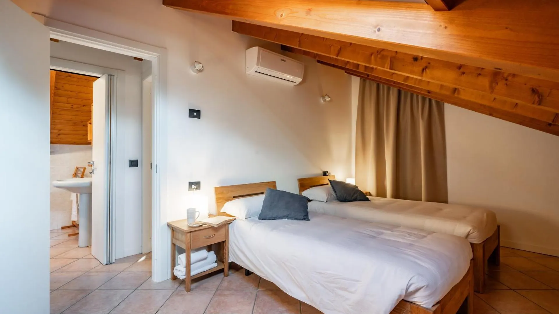 Villa Golden Lake 1 - Just Few Steps From The Lake Dervio 0*,